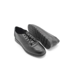 Zapato confort cordones negro