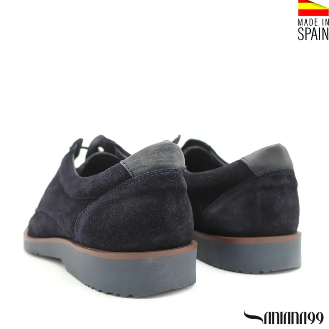 Zapato de serraje azul marino