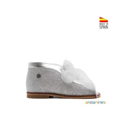 Zapato glitter plata abotinado