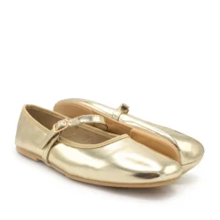 Zapato mercedita dorada