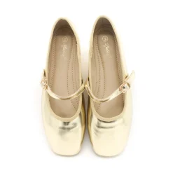 Zapato mercedita dorada