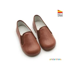Zapato mocasín elasticos marrón