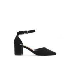 Zapato negro cómodo tacon medio