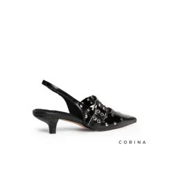 Zapato negro tachuelas con tacón bajo