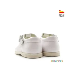 Zapato pepito charol blanco