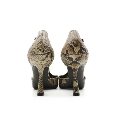 Zapato serpiente de tacón fino con pulsera T