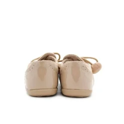 Zapato tassel charol arena