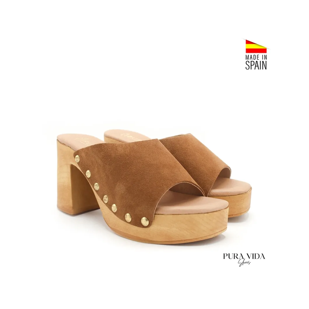 Zueco abierto camel serraje